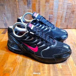 Nike Women's Torch 4 Max Air Sneakers